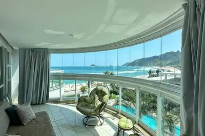 Image de Rio de Janeiro beach front Pontal Beach Resort