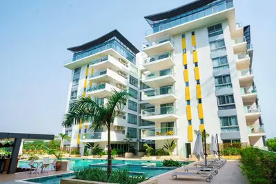 Image de Chic 2Bedrooms Resort  Style Living- Heart of Cantonments  Accra. WiFi/ Parking.