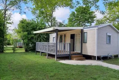 Image de Camping 4 étoiles - Piscine - ccb0bif