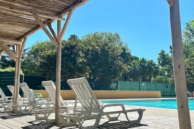Image de ZEcamping 2 étoiles piscine mobil-home Tv clim 29m2 4 pers