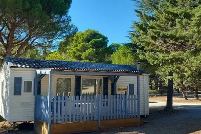 Image de Camping 3 étoiles - Piscine - ccb0ffd
