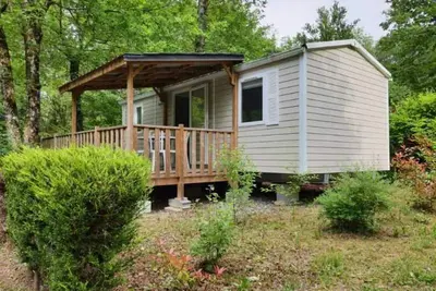 Image de Camping 3 étoiles - Piscine - ccafbid