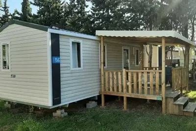Image de Camping 3 étoiles - Piscine  - ccb0dii