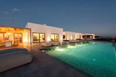Image de Elea - Magnifique maison avec piscine pour 10 personnes et vue mer à Golden Beach (Grèce)