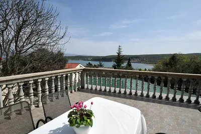 Image de Bel appartement Ă Cizici avec WiFi