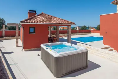 Image de Superbe maison à Zaboric avec sauna