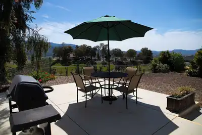 Image de Wine Country Casita with breathtaking views!