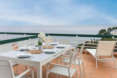 Image de Welcs Apartamento DĂšPLEX 210 Pda con vista al mar
