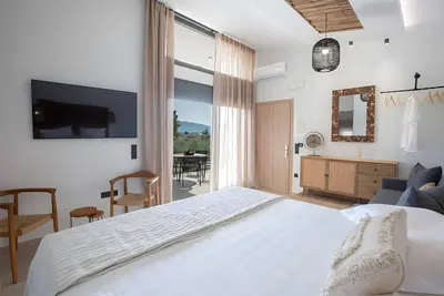 Image de Studio 'Elfam City Suite B' avec terrasse partagée, Wi-Fi et climatisation