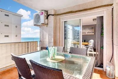 Image de Appartement 'Altea Beach' avec vue sur la mer, Wi-Fi et climatisation
