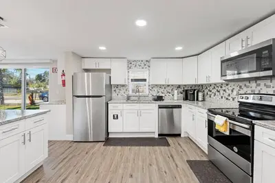Image de Comfy Kid & Pet friendly Southern Style home
