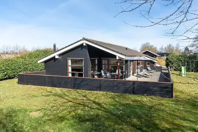 Image de Belle maison Ă Juelsminde avec sauna