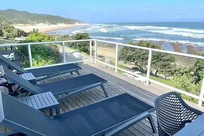 Image de “The Cottage'' Morgan Bay with breathtaking views