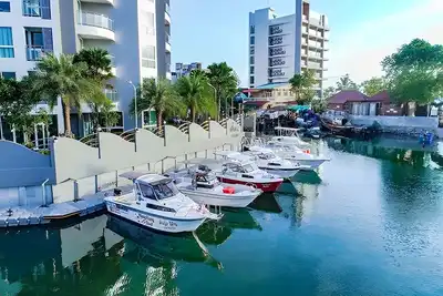Image de Whale Marina 2 Bedroom with Pool View Super Wi-fi 5g ★★★★★