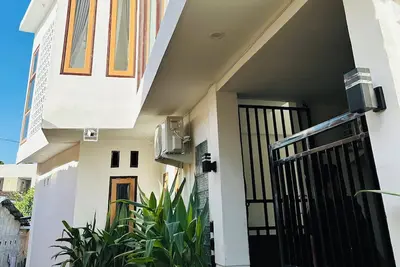 Image de Studio in the heart of Mataram - Fast WiFi