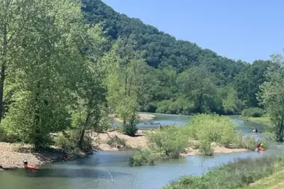 Image de The Hangout on the Caddo River