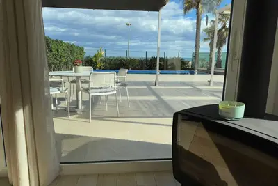 Image de Casa en la playa con piscina privada, barbacoa y chimenea junto a Valencia.