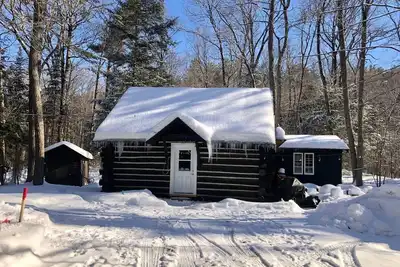 Image de Log Cabin in the Woods