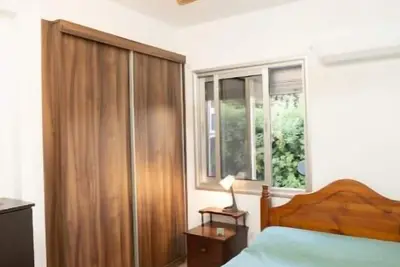Image de 3 Min Walk to Beach & City Center Experience
