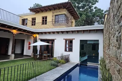 3 bedroom luxury home with private pool with a view of the volcano
