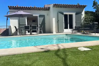 Image de Villa familiale avec piscine privée à Sainte Maxime
