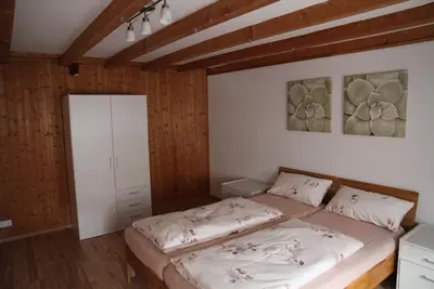 Image de Vacation or mechanic's apartment, central,