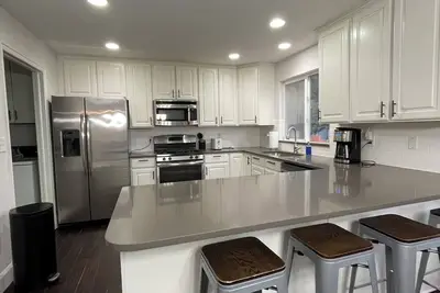 Image de Spacious 4-bedroom house in quiet Orem! Family and pet friendly!