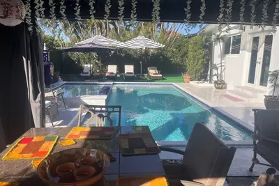 Image de Coastal 3br 2ba Paradise ~ Fully Equipped ~Near Beach & Downtown L@@K