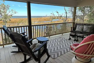 Image de Waterfront Waterway Home in Beaufort on the Neuse River, Family and Pet friendly
