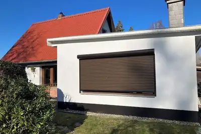 Image de Quietly located vacation home with 500 square meters of landscaped, enclosed grounds