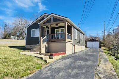 Image de About 5 mins away from Downtown, Etsu, Milligan & parks!