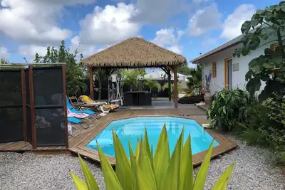 Image de Villa Kaz à Colibri avec piscine pour un séjour détente en famille ou entre ami.