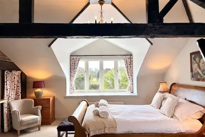 Image de Coomb Barton - Rustic Elegance with Hot Tub