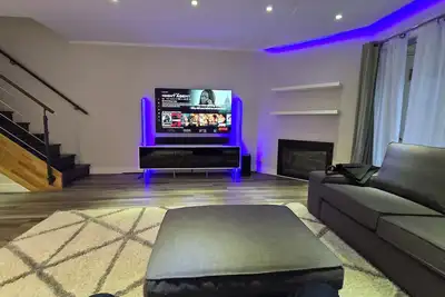 Image de Cozy 2-bedroom condo in charming San Jose with Ac, WiFi