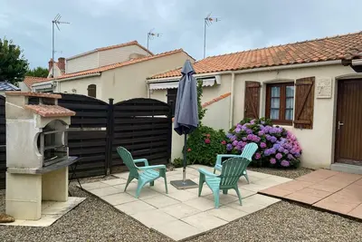 Image de Belle maison de bord de mer ( 4mn de la plage)