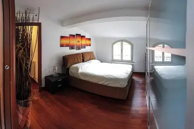 Image de Beautiful Central Mansard, luxury finishes