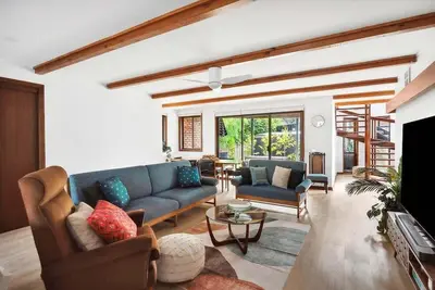 Image de Clifton Retreat large family home new renovation