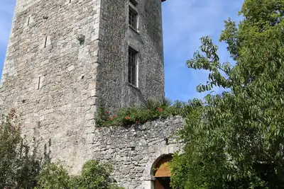 Image de La tour d'avance : ancien relais de chasse d'Henri Iv, entre Bordeaux et Agen