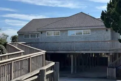 Image de Handicap Entrance -one level-Ships Watch, Duck Nc