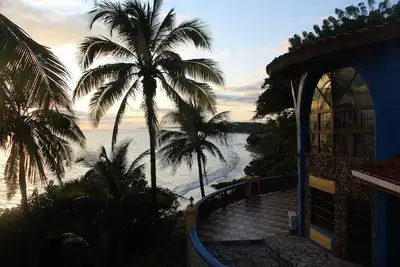 Image de Spacious 6-bedroom villa in wonderful Las Tablas with WiFi, Ac