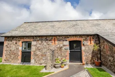 Myll - sleeps 4 guests  in 3 bedrooms