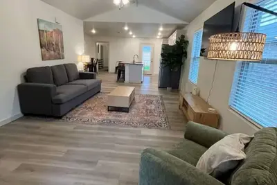 Image de Modern Haven in Lubbock!