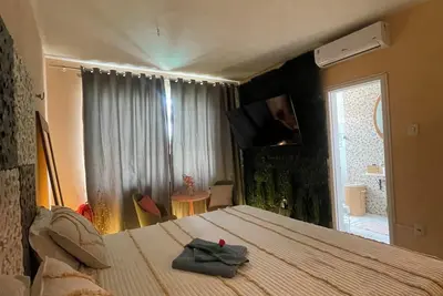 Image de Bird shelter house