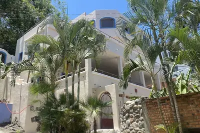 Image de Casa MoJo - Whole house 7br, heated pool, WiFi