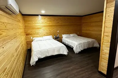 Image de Charming 1-bedroom hotel with WiFi and Ac in wonderful Timpson