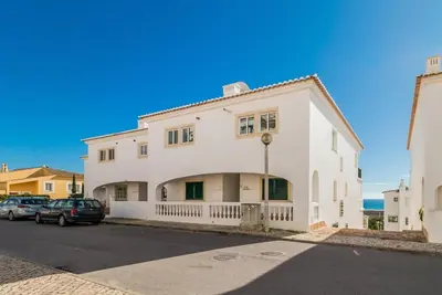Image de Casa Londamba | Meia Praia Beach House | Lagos Sea View