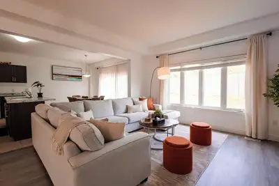 Image de 6 Bed\/Casino\/Clftn Hill\/Skylon Twr\/Table Rock\/Wine
