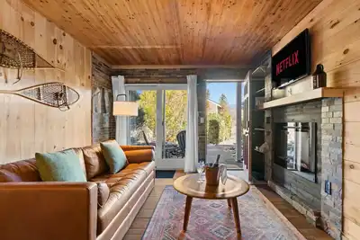 Image de Only Ski In Out on Hunter Mtn | Panoramic Views! Hike, Golf, Fish, Unwind!