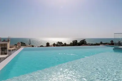 Image de New 2bedroom Apartment w/ Terrace and Infinity Pool