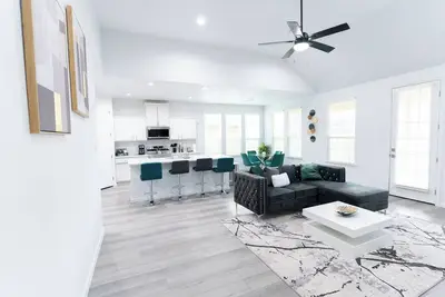 Image de Luxury Home Near Downtown Dallas – 3br/3. 5ba, Pet-Friendly, Fast WiFi
